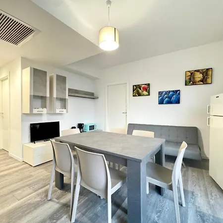Villaggio Lido-carraro Immobiliare Jesolo-family Apartment *